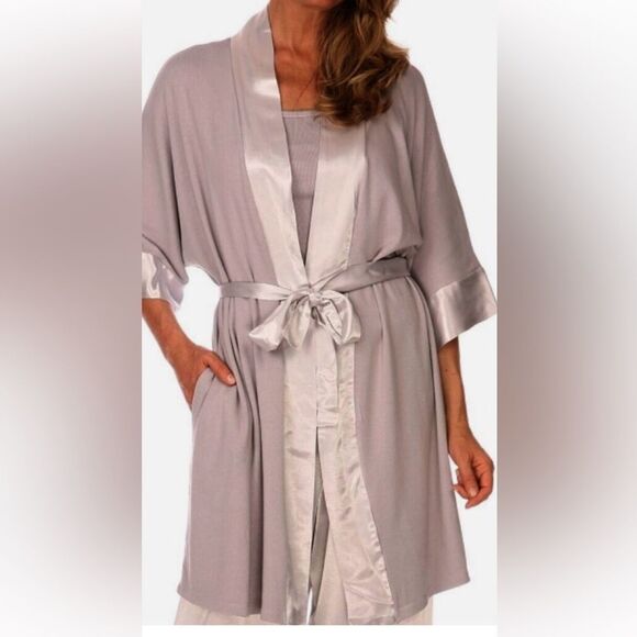 PJ Harlow Shala Wrap Knit Robe in Lavender Size Small - Picture 1 of 8